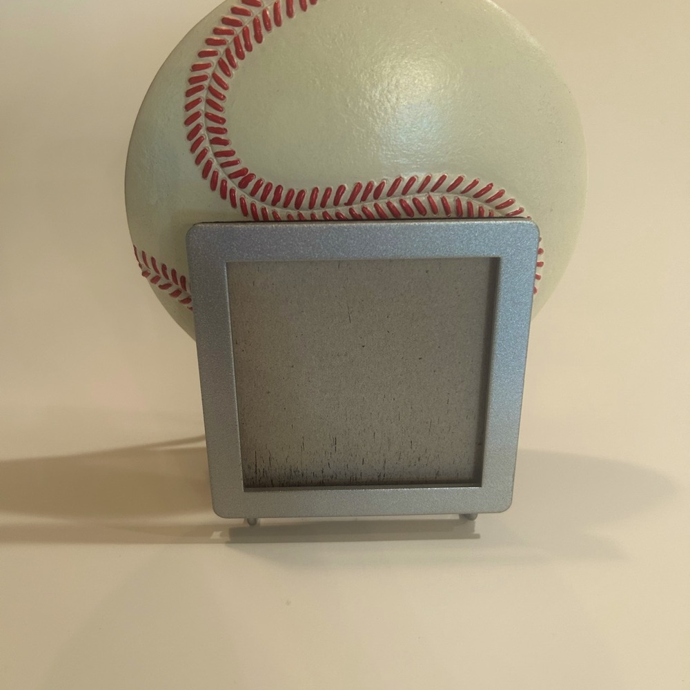 Softball baseball standing frame